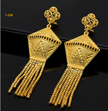 Load image into Gallery viewer, Women Fashion Earrings MOQ3