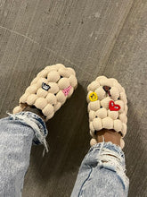 Load image into Gallery viewer, Bubble Slides (Suggest to go one size up)