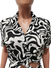 Load image into Gallery viewer, Women 2 pcs Shirts & Shorts Set