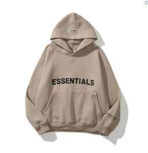 Essential Hoodie Seatshirt