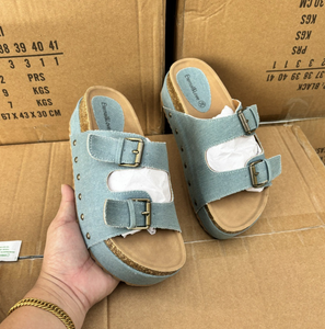 Women Fashion Thick Slides