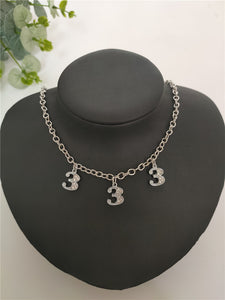 Women Cute Diamond Necklace (MOQ3)