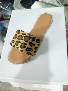 Leopard Slipper