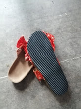 Load image into Gallery viewer, Double bowknot Bandana slipper
