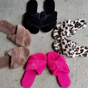 Cross X fur slides