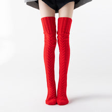 Load image into Gallery viewer, Women Thigh High Knitted Socks
